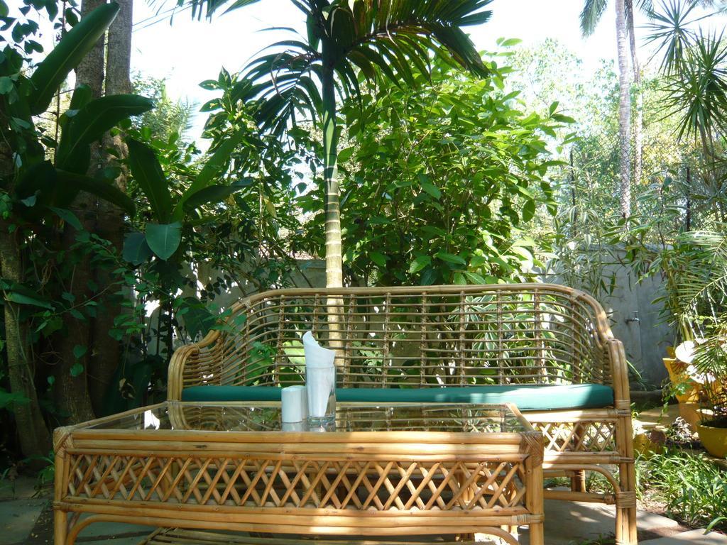 Michèle's Garden Bed and Breakfast Anjuna Esterno foto